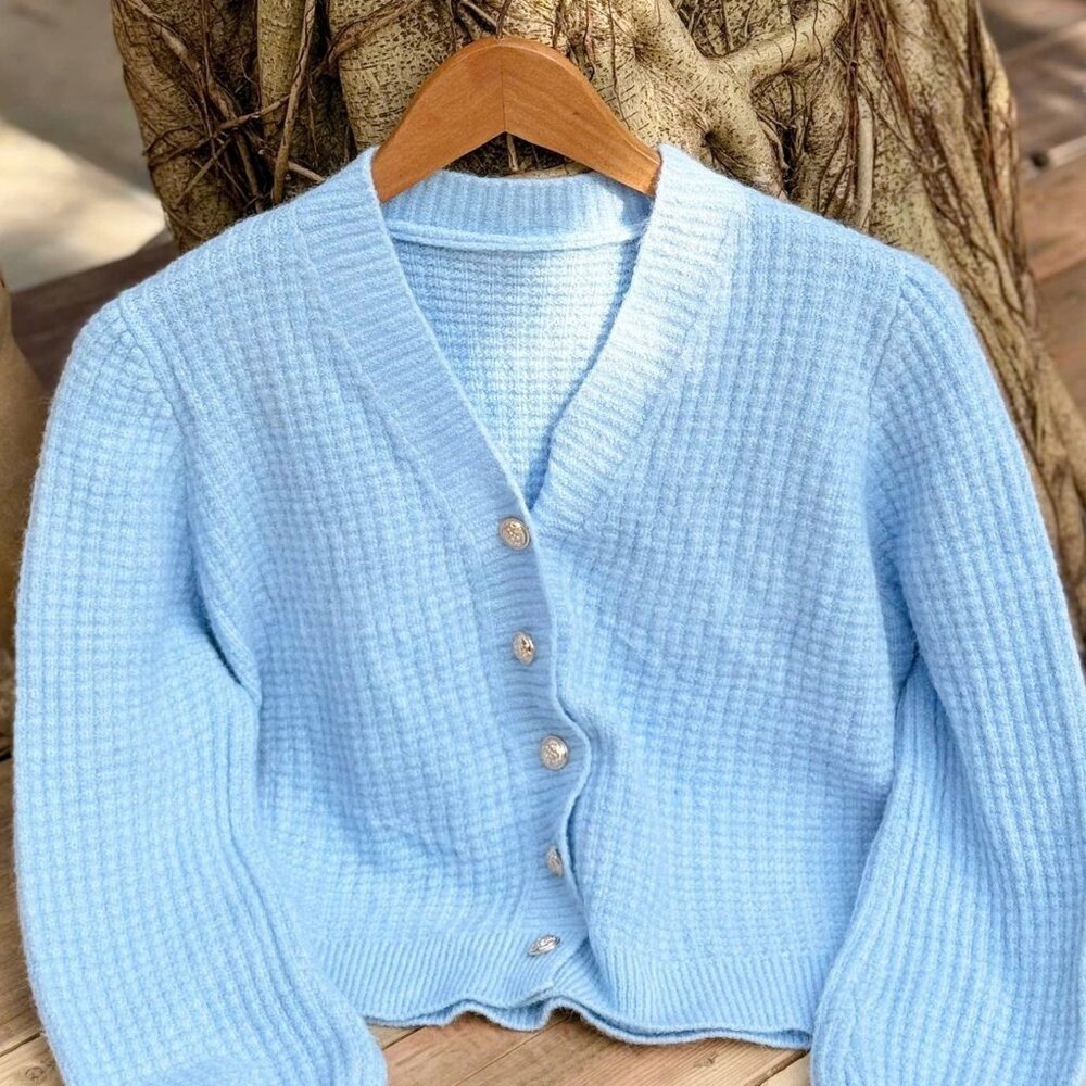 Sweet Baby Blue Cropped Cardigan Scallop Hem - Picture 2 of 5